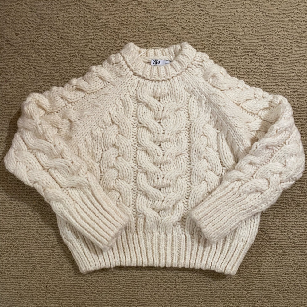 Zara Cable Knit Sweater in Cream